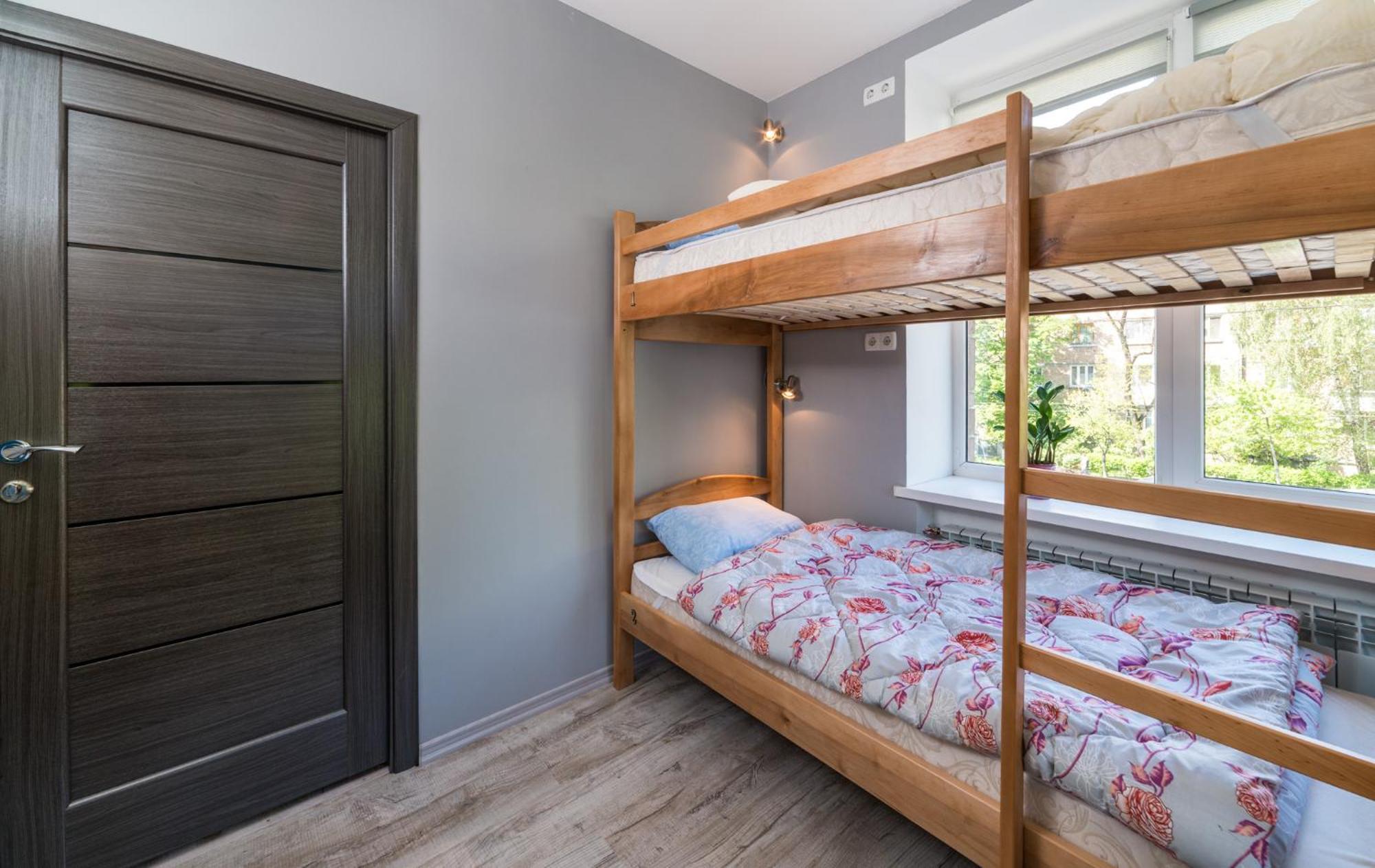 Light Life Hostel Kiev Ngoại thất bức ảnh
