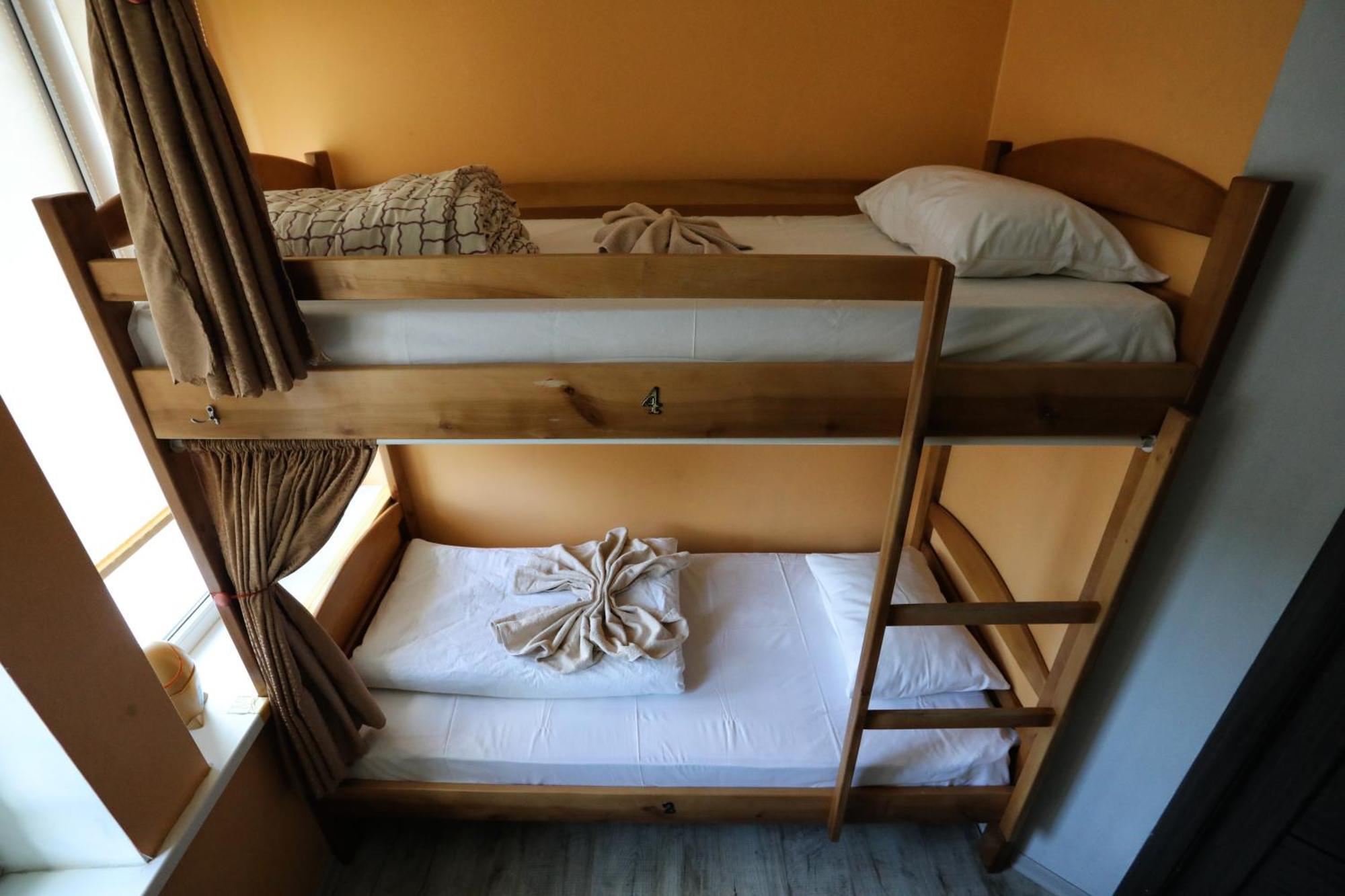 Light Life Hostel Kiev Ngoại thất bức ảnh
