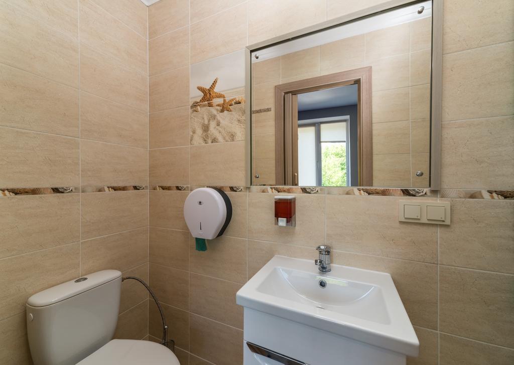 Light Life Hostel Kiev Ngoại thất bức ảnh